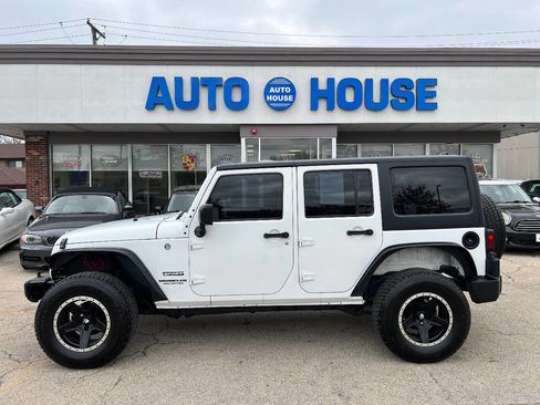 Used 2016 Jeep Wrangler Unlimited Sport image 8