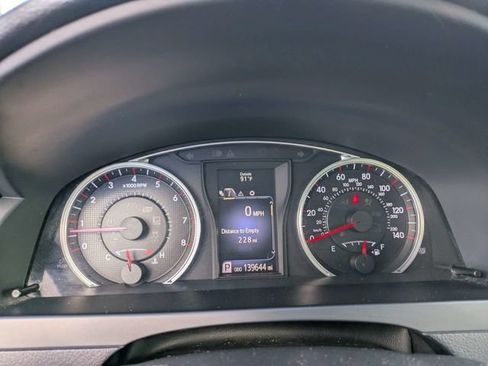 Used 2016 Toyota Camry SE FWD image 26