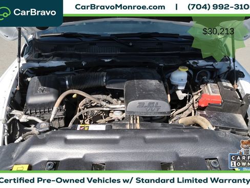 Used 2024 RAM 1500 Warlock AWD/4WD image 39