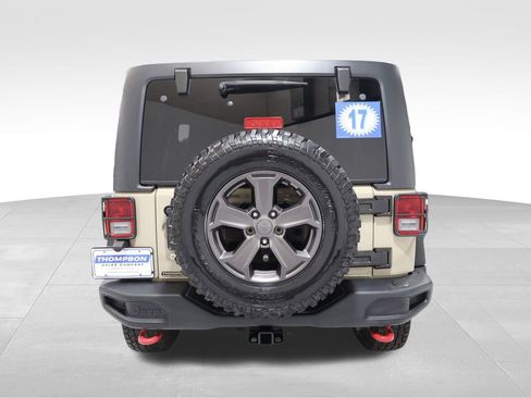 Used 2017 Jeep Wrangler Unlimited Rubicon image 3