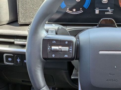 Used 2024 Hyundai Santa Fe SEL image 19