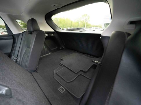 Certified 2025 Honda HR-V EX-L image 24