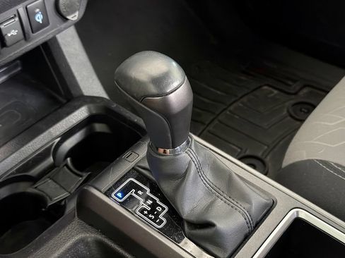 Used 2022 Toyota Tacoma TRD Sport RWD image 20
