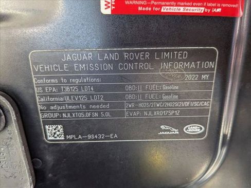 Used 2022 Land Rover Defender 110 V8 AWD/4WD image 26