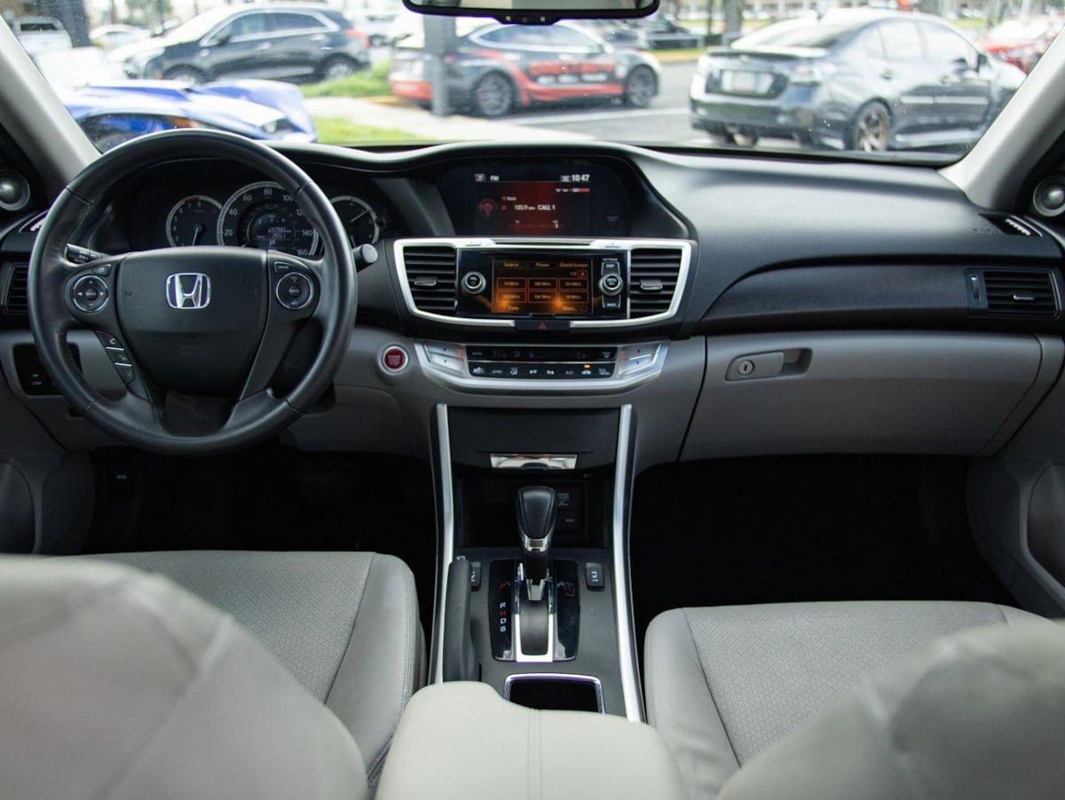 Used 2013 Honda Accord EX-L image 28
