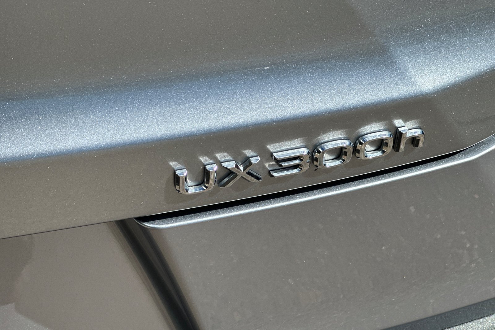 Certified 2025 Lexus UX 300h FWD image 21