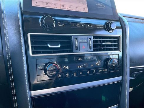 Used 2024 INFINITI QX80 Premium Select w/ Cargo Package image 24