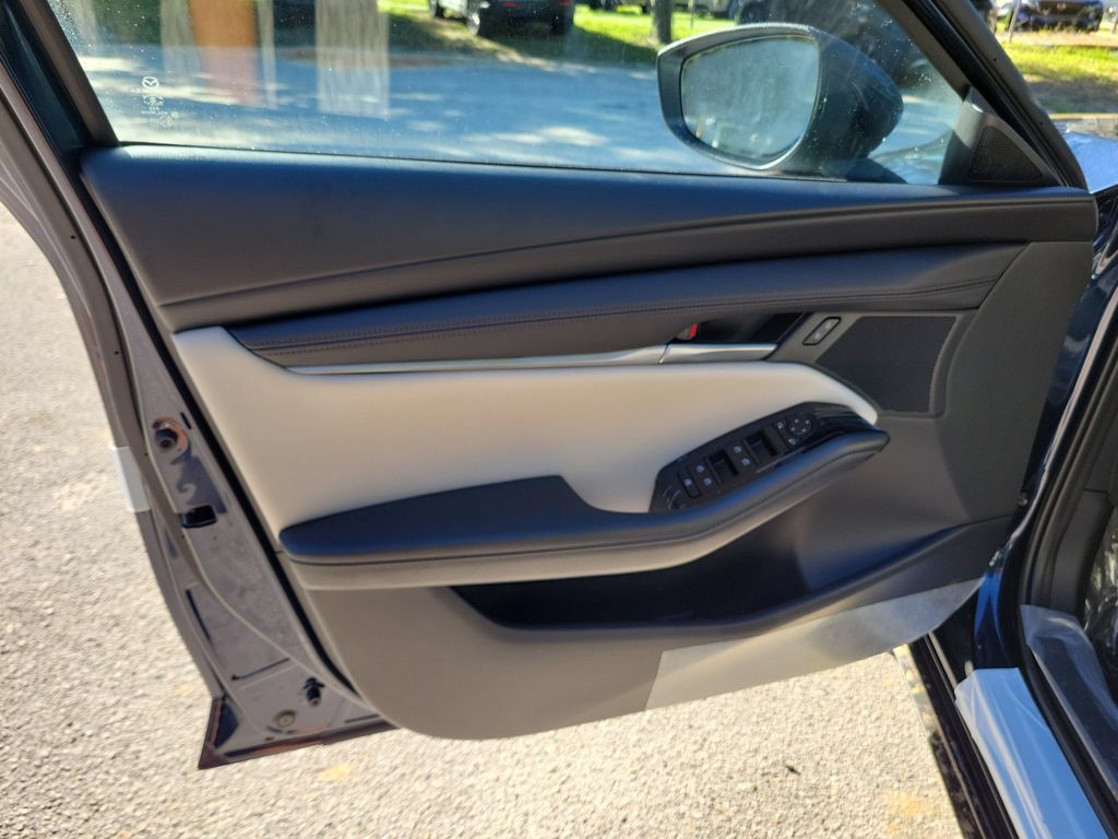 New 2026 MAZDA MAZDA3 2.5 S Sedan w/ Preferred Pkg FWD image 17