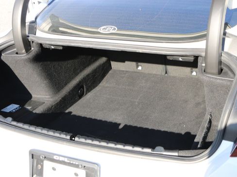 Used 2022 BMW M850i xDrive Coupe image 34