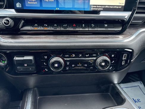 Used 2024 Chevrolet Silverado 1500 LTZ w/ LTZ Convenience Package II image 9