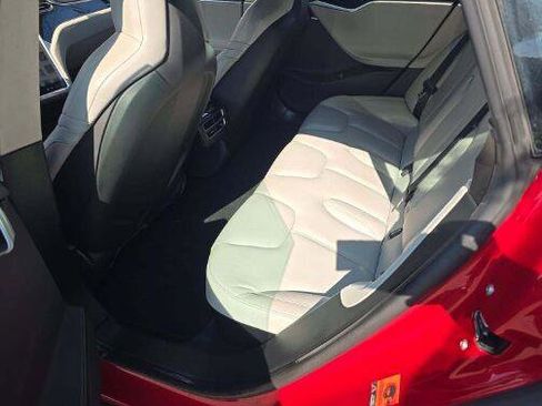 Used 2016 Tesla Model S 70D AWD/4WD image 5