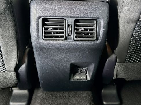 Certified 2024 Toyota 4Runner TRD Off-Road Premium AWD/4WD image 25