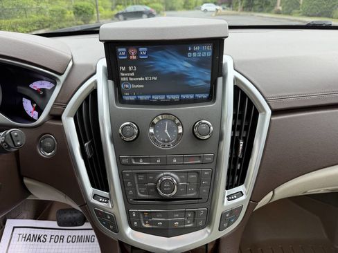 Used 2010 Cadillac SRX Premium FWD image 19