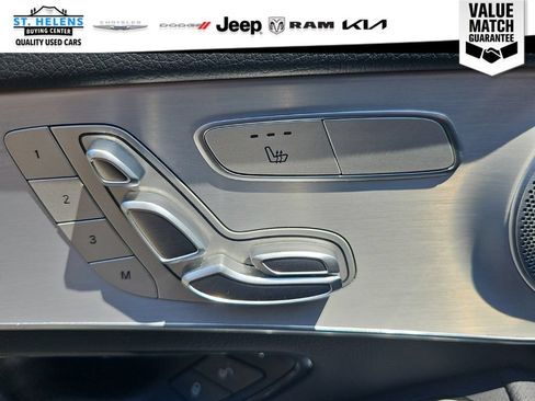 Used 2020 Mercedes-Benz GLC 300 4MATIC image 26