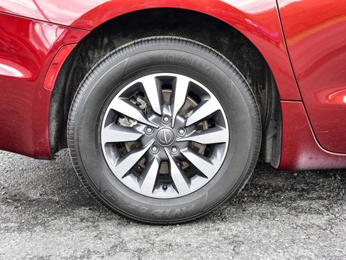Certified 2023 Chrysler Pacifica Touring-L w/ Uconnect Theater Family Group FWD image 12