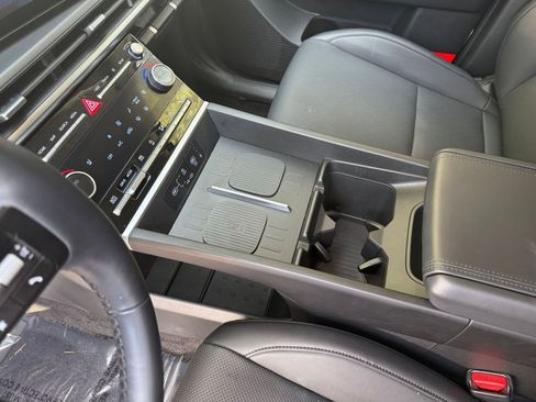 Used 2025 Hyundai Santa Fe SEL image 41