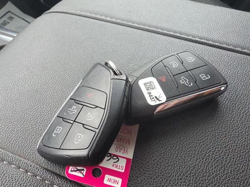 Used 2023 Chevrolet Silverado 1500 RST w/ LPO, Dark Essentials Package image 9