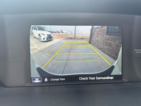 Used 2014 Honda Odyssey Touring image 24