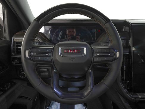 Used 2026 GMC Yukon AT4 w/ AT4 Premium Plus Package image 21