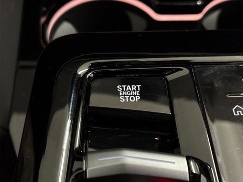 Used 2026 BMW 530i w/ Premium Package image 18