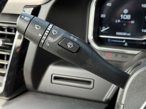 Used 2022 GMC Sierra 1500 Denali image 23