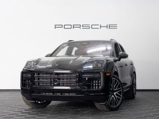 New 2026 Porsche Cayenne Turbo video 1