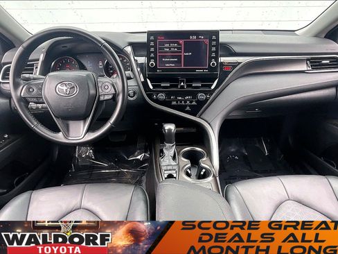 Used 2021 Toyota Camry XSE image 19