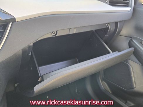 Used 2020 Ford Escape SE image 23