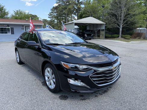 Used 2023 Chevrolet Malibu LT FWD image 3