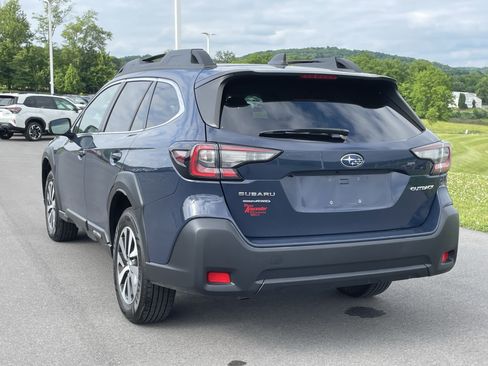 Certified 2024 Subaru Outback Premium AWD/4WD image 6