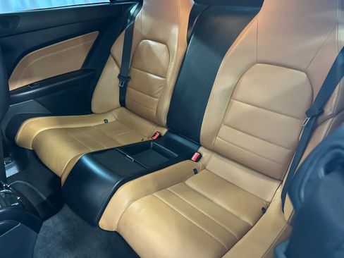Used 2017 Mercedes-Benz E 400 Coupe image 5