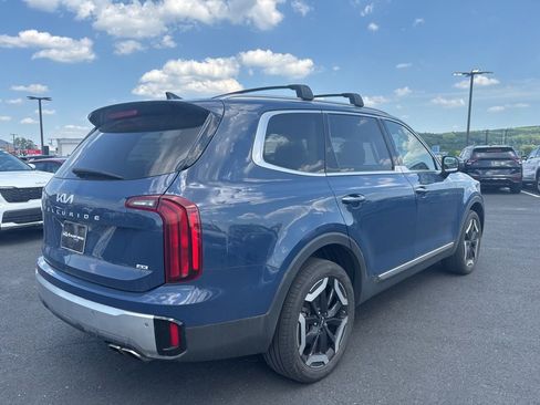 Used 2024 Kia Telluride S w/ S Sunroof Package AWD/4WD image 2