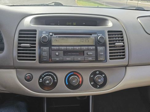 Used 2003 Toyota Camry LE image 15