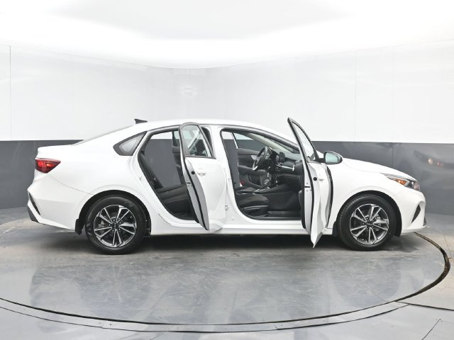 Used 2024 Kia Forte LXS FWD image 49