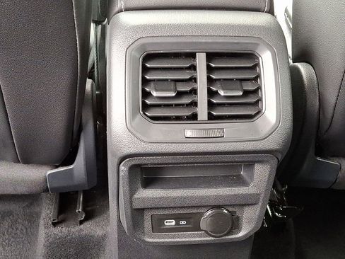 Used 2024 Volkswagen Tiguan Wolfsburg Edition image 11