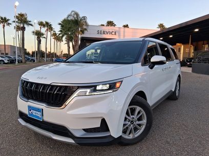 Used 2024 Kia Carnival LX