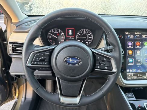 Certified 2025 Subaru Outback Premium w/ Popular Package #1A AWD/4WD image 24