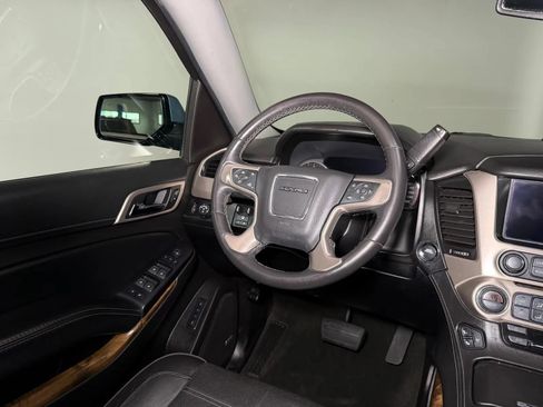 Used 2015 GMC Yukon XL Denali w/ Open Road Package RWD image 28