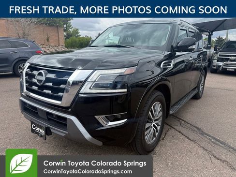 Used 2024 Nissan Armada SL w/ Captain's Chairs Package AWD/4WD image 3