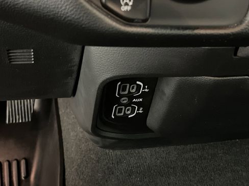 Used 2022 RAM 1500 Big Horn image 32