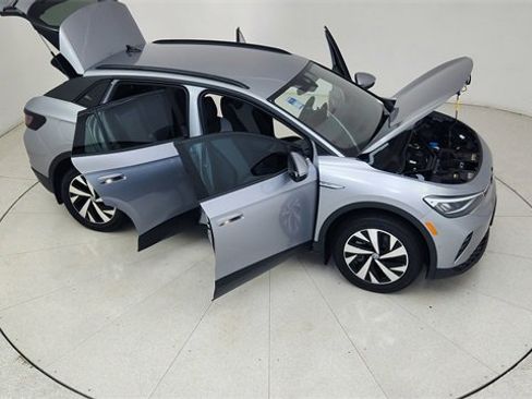 Used 2023 Volkswagen ID.4 Pro image 79