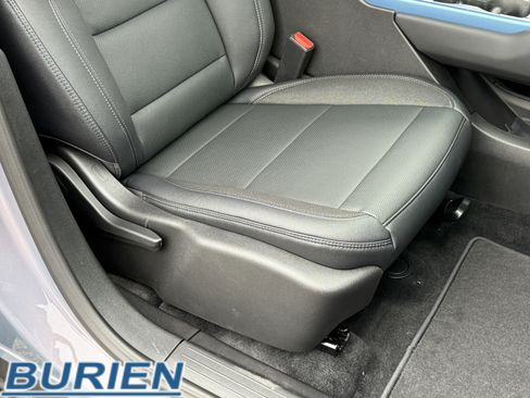 New 2026 Chevrolet Equinox EV LT image 21