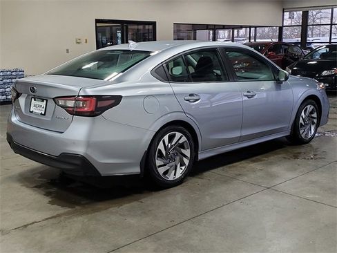 Certified 2023 Subaru Legacy Limited image 4