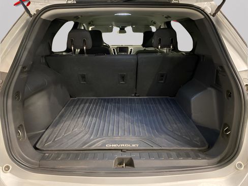 Used 2020 Chevrolet Equinox LT image 11