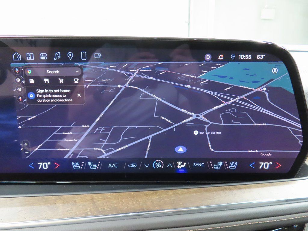 Used 2025 Chevrolet Suburban High Country AWD/4WD image 15