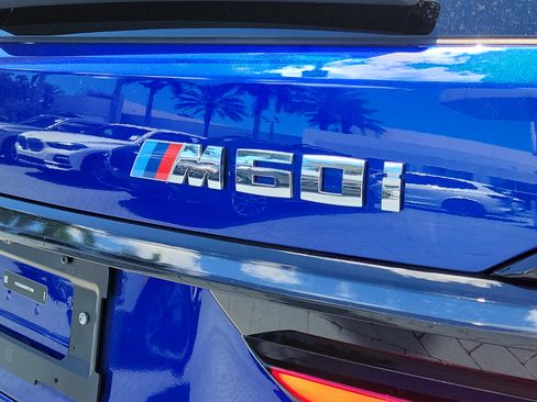 Used 2024 BMW X7 M60i w/ Executive Package image 5