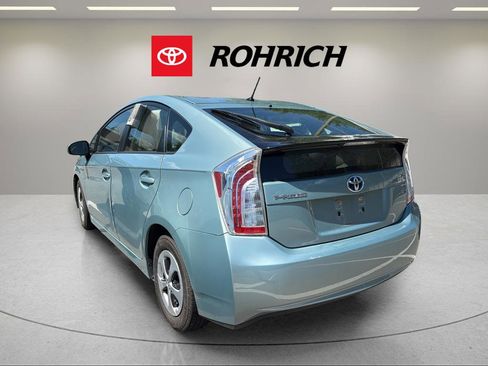 Used 2013 Toyota Prius Two FWD image 7