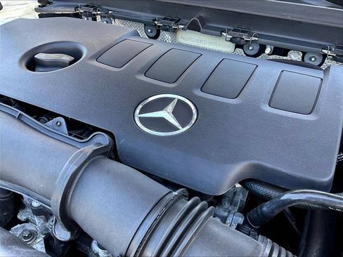 Certified 2020 Mercedes-Benz CLA 250 4MATIC image 33
