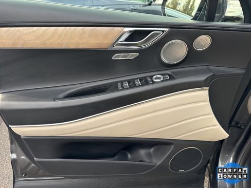 Used 2022 Genesis GV80 3.5T Advanced + image 17