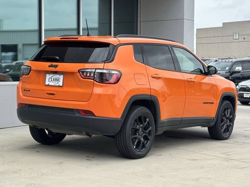 New 2026 Jeep Compass Latitude AWD/4WD image 3